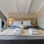 בית נופש September15 Suites, Lefkada-episkopos *
