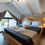 September15 Suites, Lefkada-episkopos בית נופש *