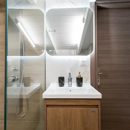 September15 Suites, Lefkada-episkopos Сasa de vacaciones Nikiana