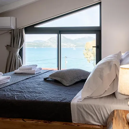 Дом отдыха September15 Suites, Lefkada-episkopos *