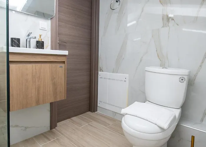 September15 Suites, Lefkada-episkopos בית נופש *