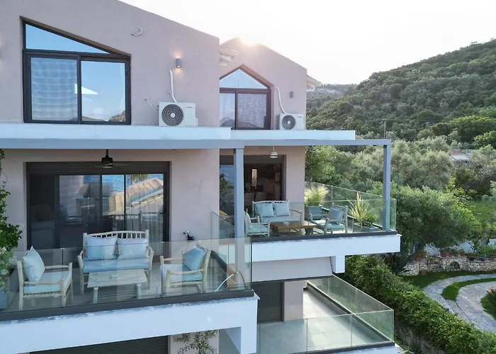 September15 Suites, Lefkada-episkopos בית נופש